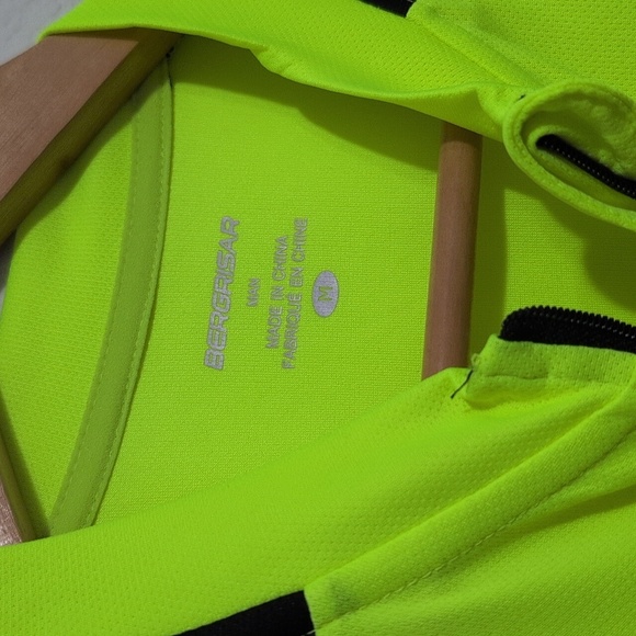 Bergrisar Neon Yellow Men's Cycling Jacket Four Back Pocket Zip Up Medium - Picture 5 of 15